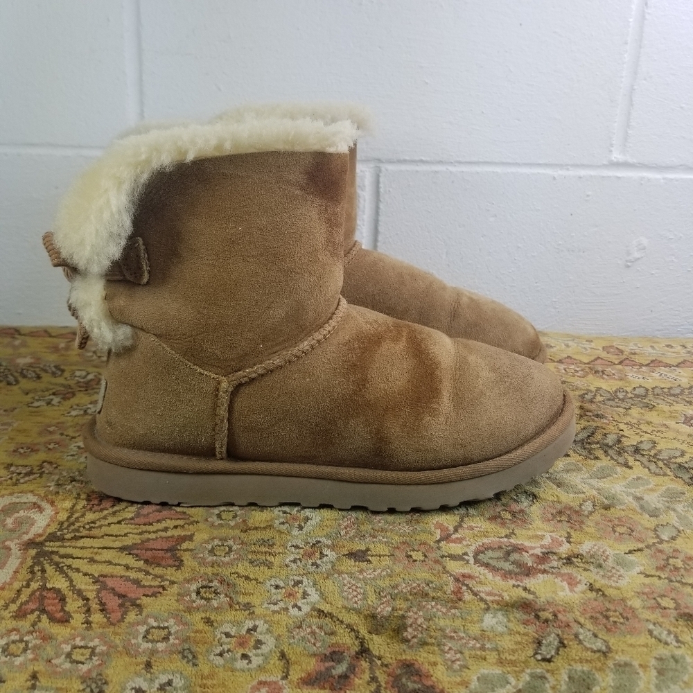 Ugg Bailey Bow mini chestnut short boots - Picture 6 of 10